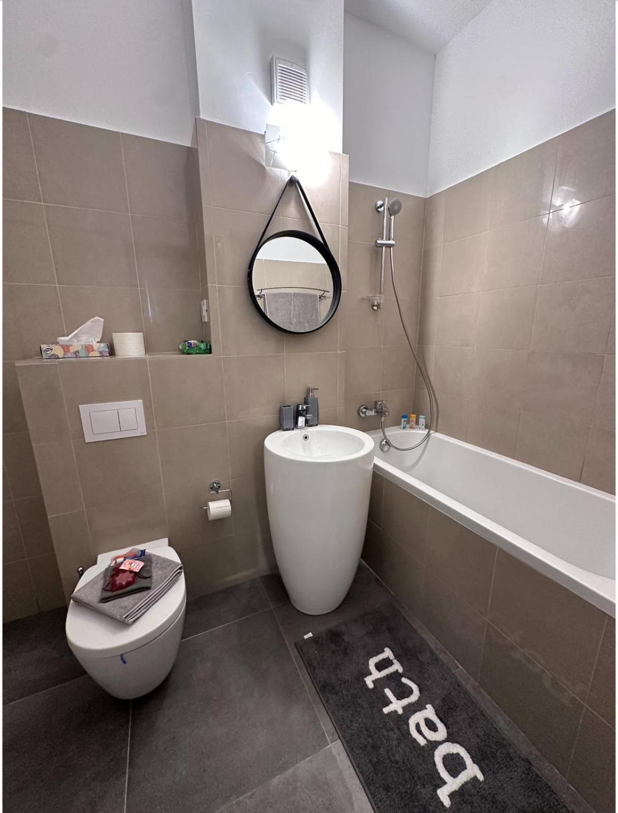 Luxury 1 Bedroom Apartment Βουκουρέστι Εξωτερικό φωτογραφία